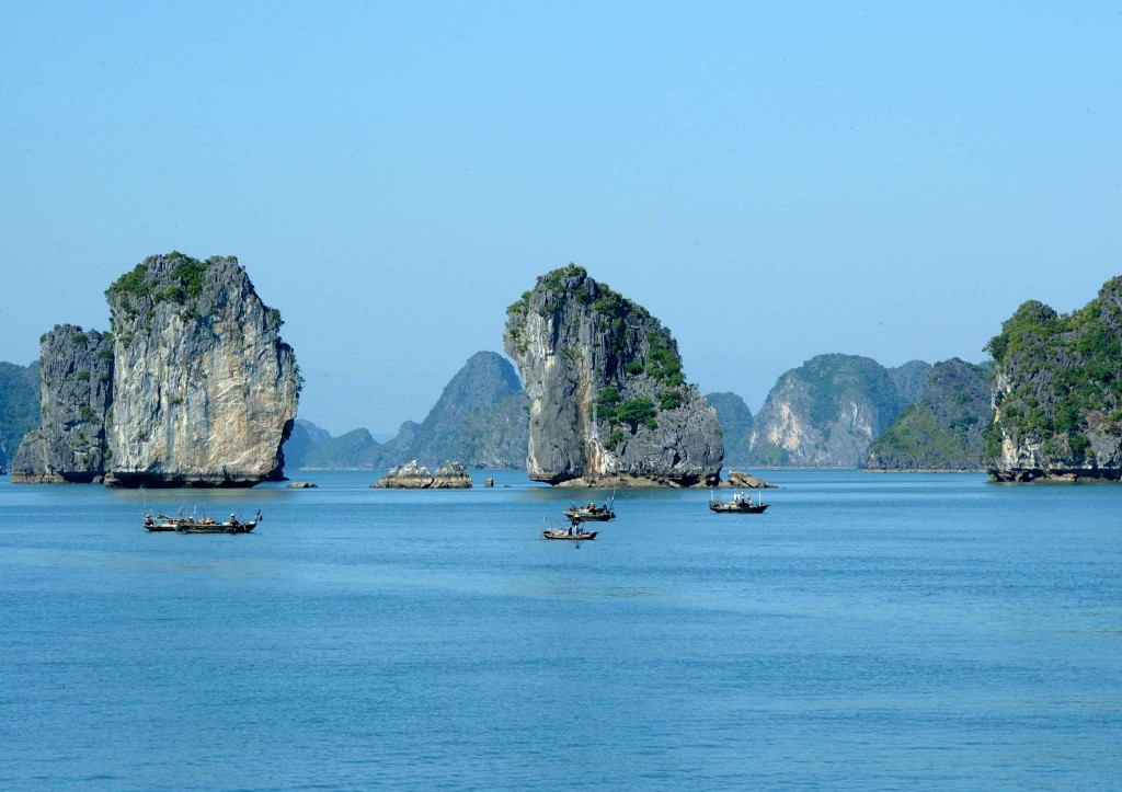 Halong-bay-Vietnam visa on arrival