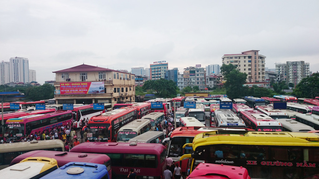 mien-dong-bus-station