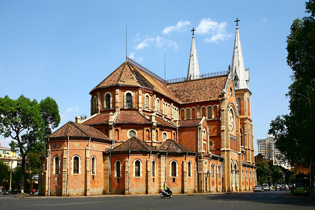 saigon-notre-dame-basilica