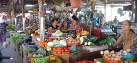 Vietnam-local-market