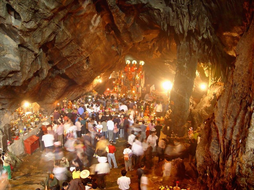 huong-tich-cave
